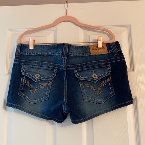 Guess jean shorts - Picture 2 of 4